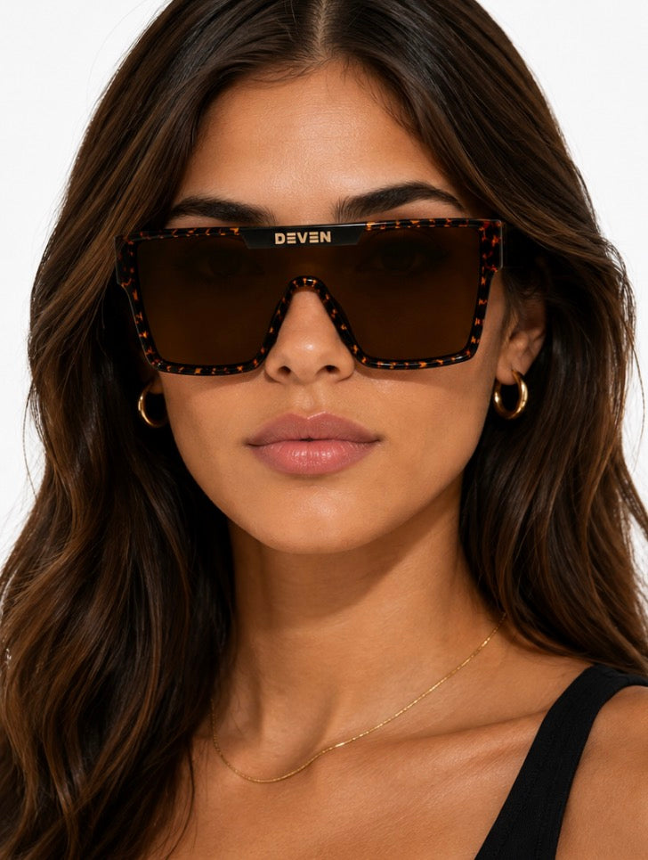 Onyx - Amber Edition (Brown Frame/Black Accents)